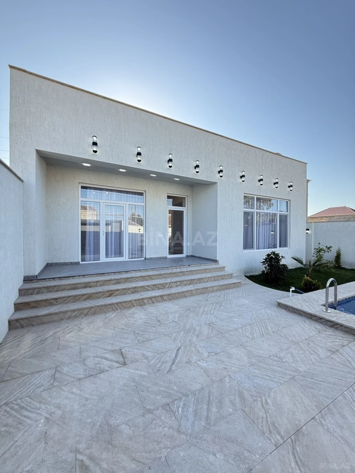 Satılır 4 otaqlı həyət evi 130 m²