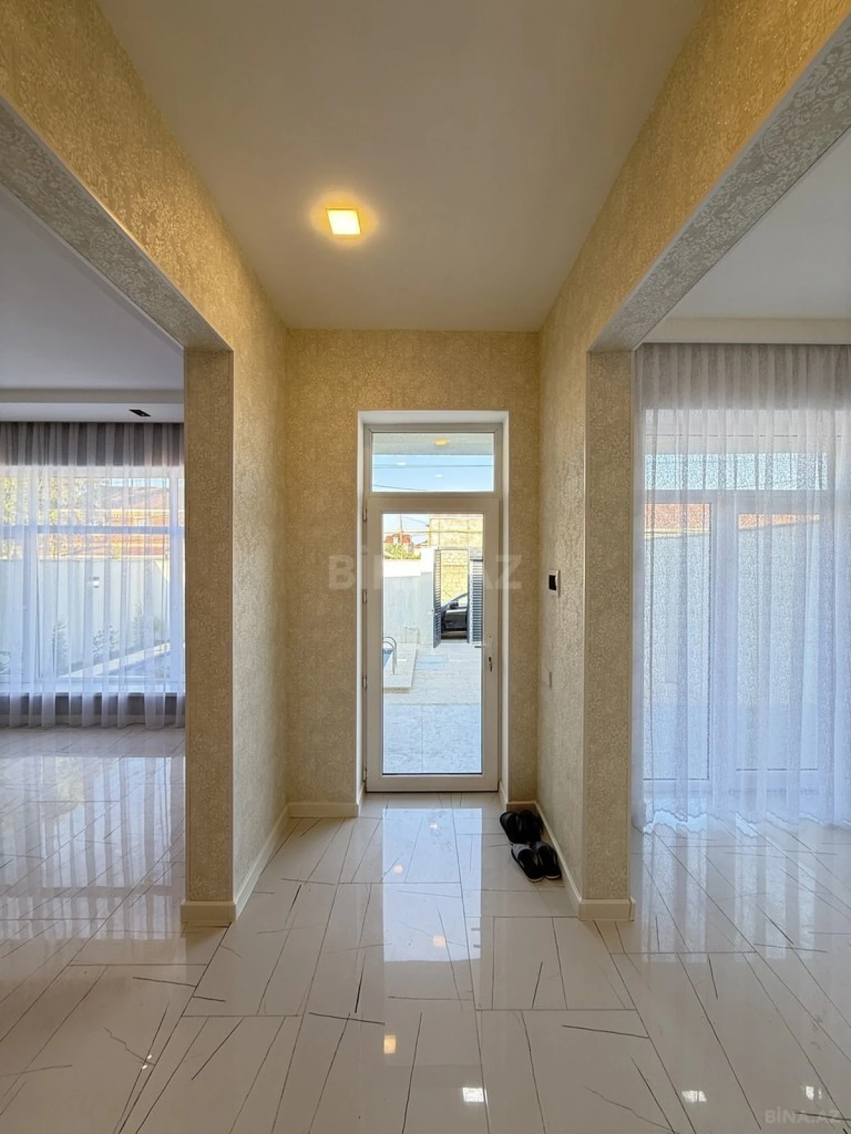 Satılır 4 otaqlı həyət evi 130 m²