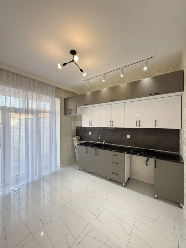 Satılır 4 otaqlı həyət evi 130 m²