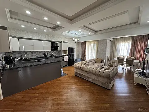 Satılır 3 otaqlı mənzil 115 m²