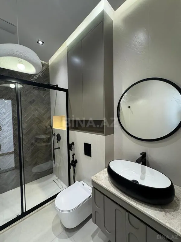 Satılır 4 otaqlı həyət evi 200 m²