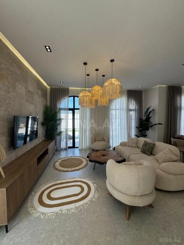 Satılır 4 otaqlı həyət evi 200 m²