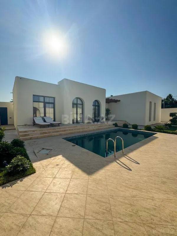 Satılır 4 otaqlı həyət evi 200 m²