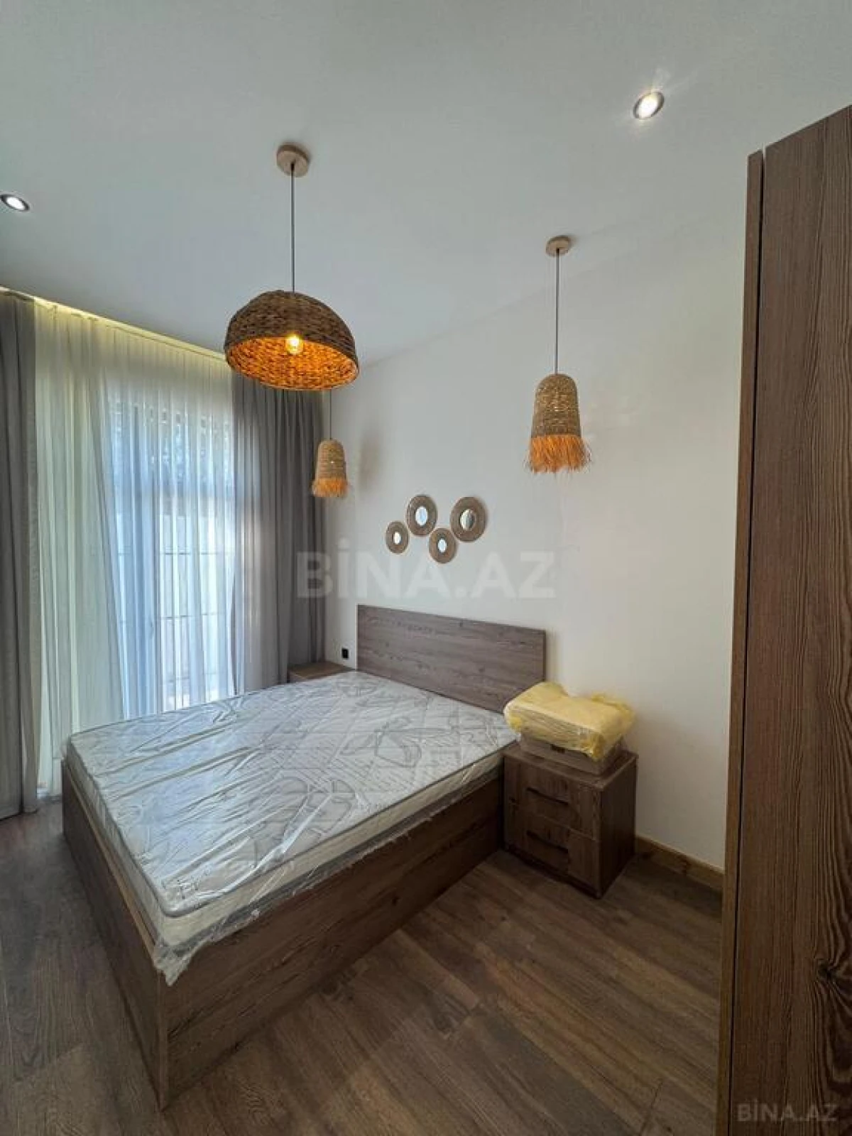 Satılır 4 otaqlı həyət evi 200 m²