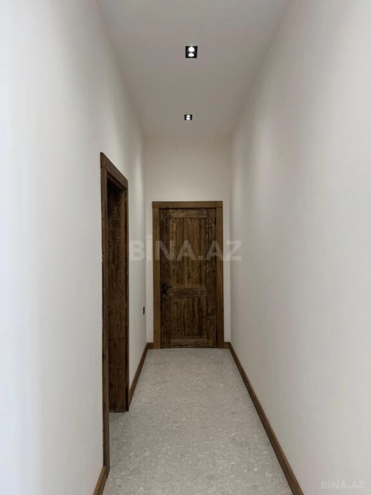 Satılır 4 otaqlı həyət evi 200 m²