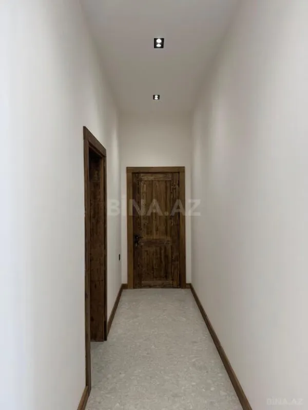 Satılır 4 otaqlı həyət evi 200 m²