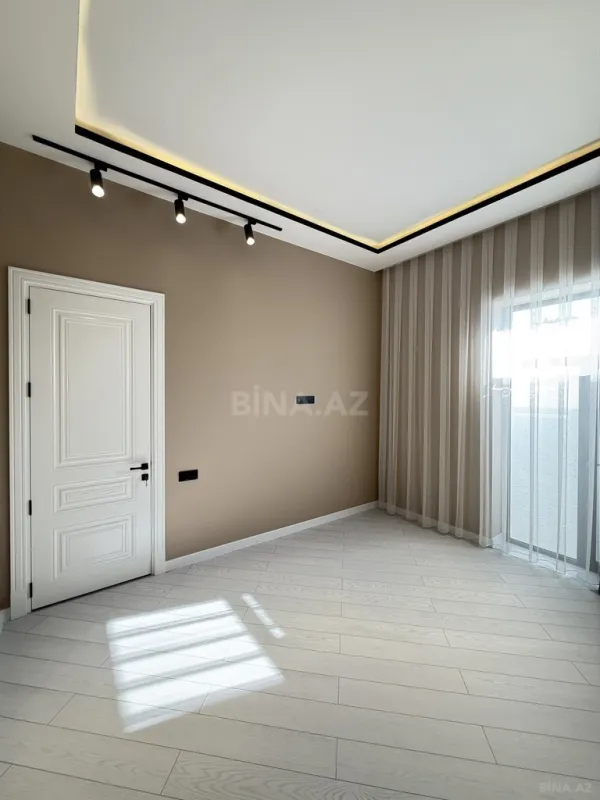 Satılır 4 otaqlı həyət evi 155 m²