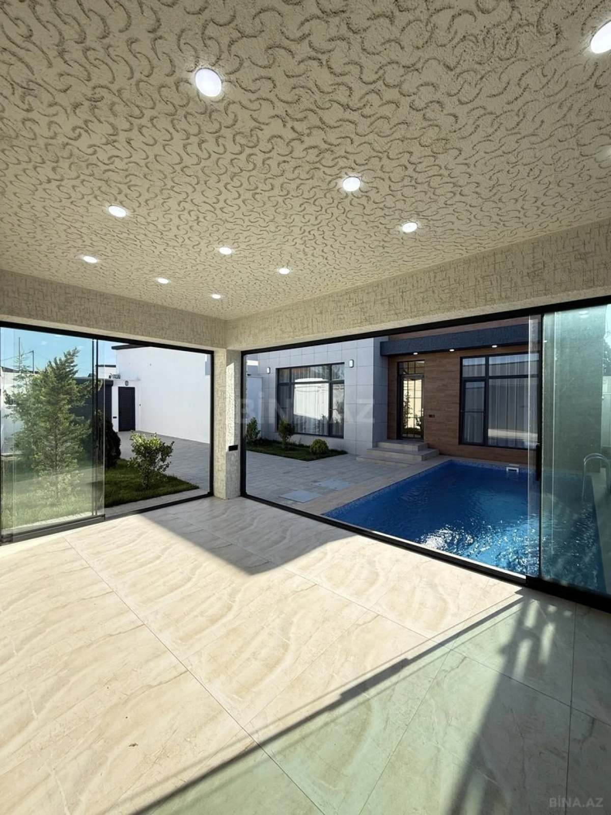 Satılır 4 otaqlı həyət evi 155 m²