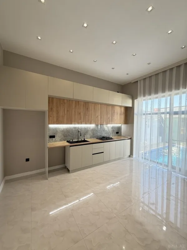 Satılır 4 otaqlı həyət evi 155 m²