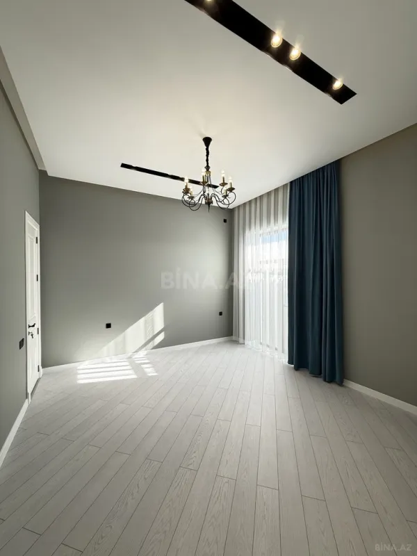 Satılır 4 otaqlı həyət evi 155 m²