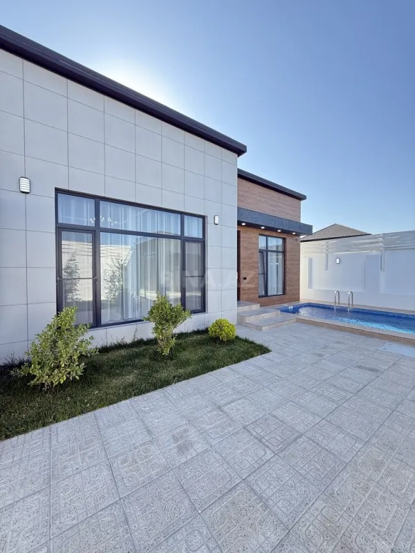 Satılır 4 otaqlı həyət evi 155 m²