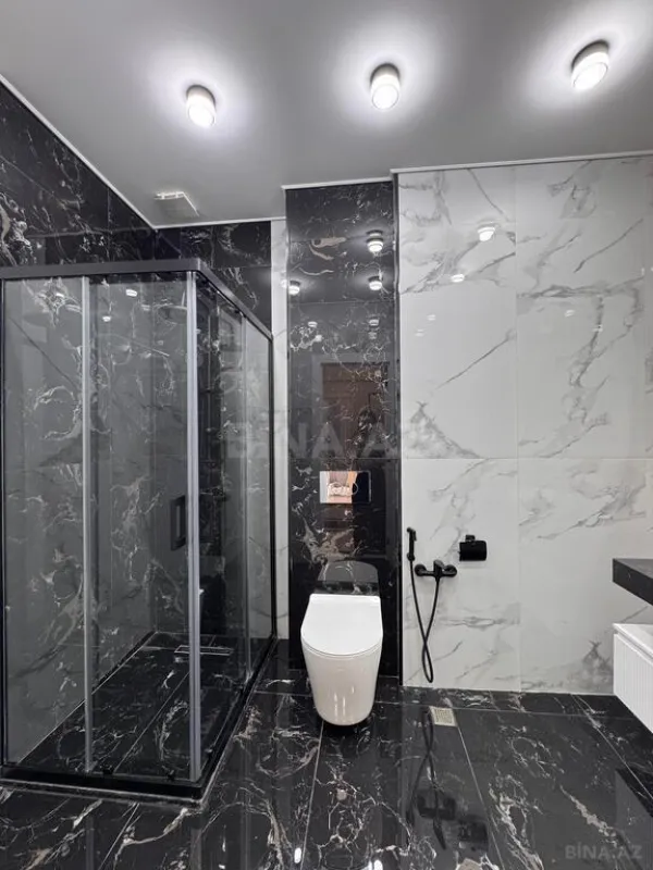 Satılır 3 otaqlı mənzil 101 m²