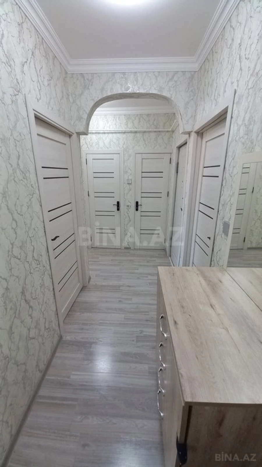 Satılır 2 otaqlı mənzil 65 m²