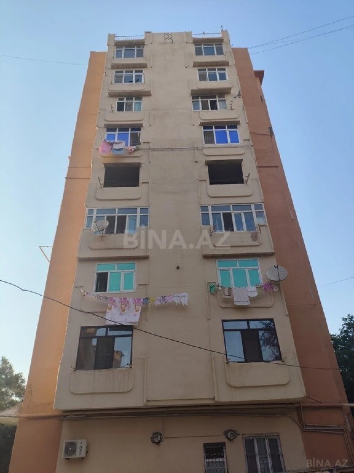 Satılır 2 otaqlı mənzil 65 m²
