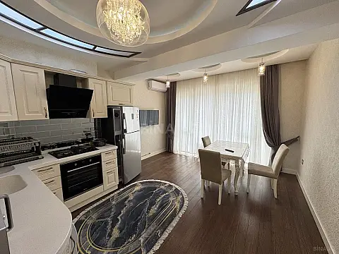 Kirayə verilir 2 otaqlı mənzil 96 m²