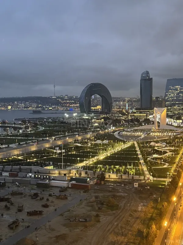 Kirayə verilir 2 otaqlı mənzil 96 m²