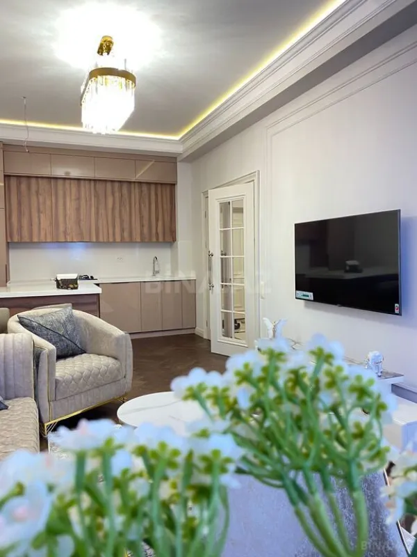 Kirayə verilir 3 otaqlı mənzil 90 m²