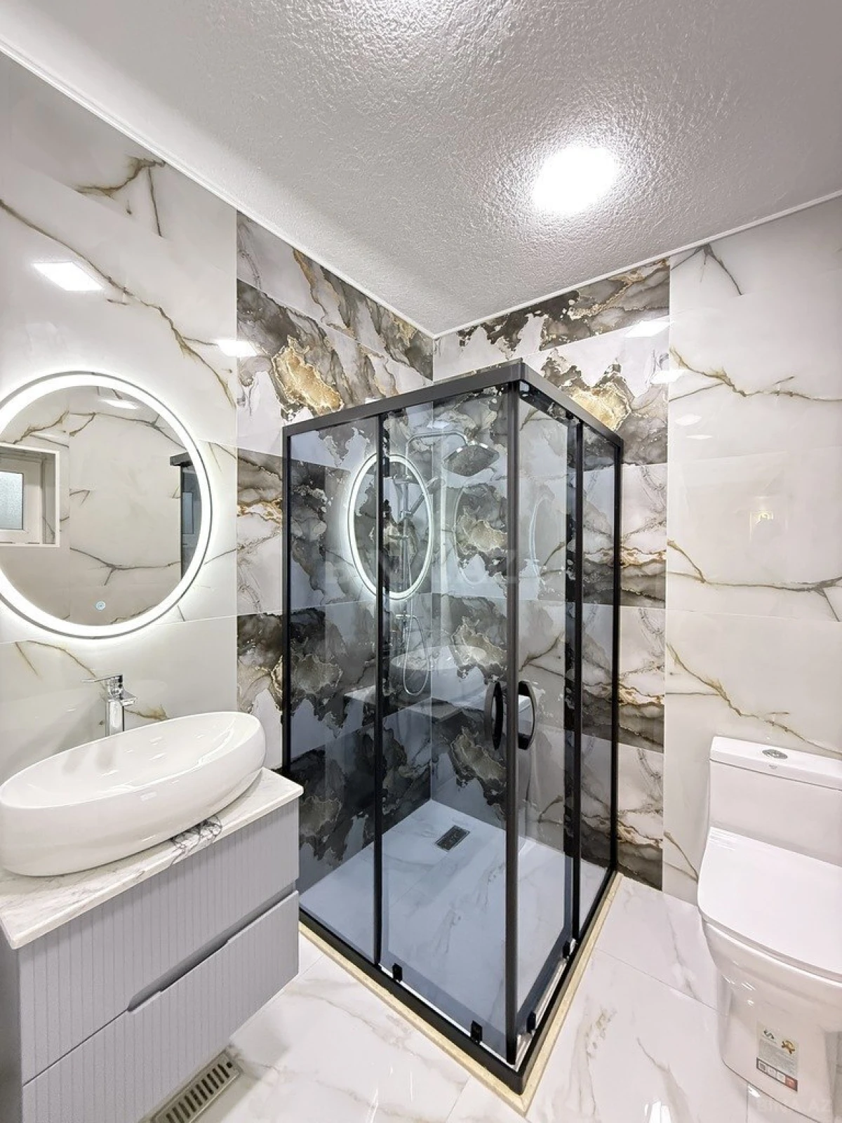 Satılır 4 otaqlı həyət evi 140 m²