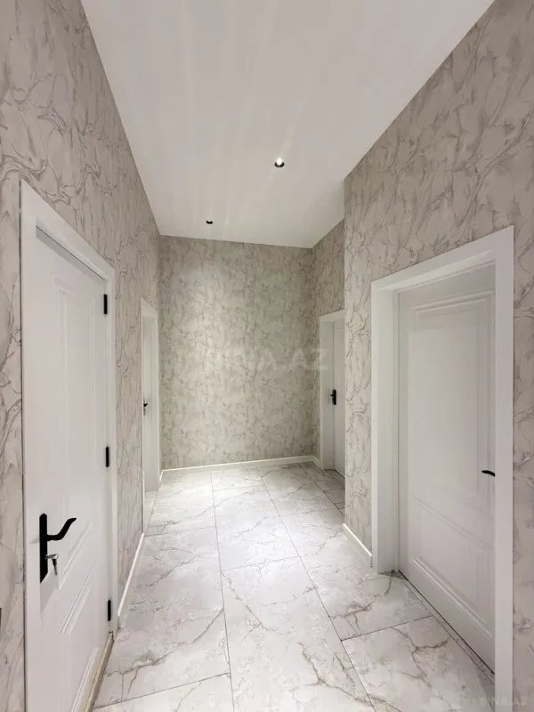 Satılır 4 otaqlı həyət evi 140 m²