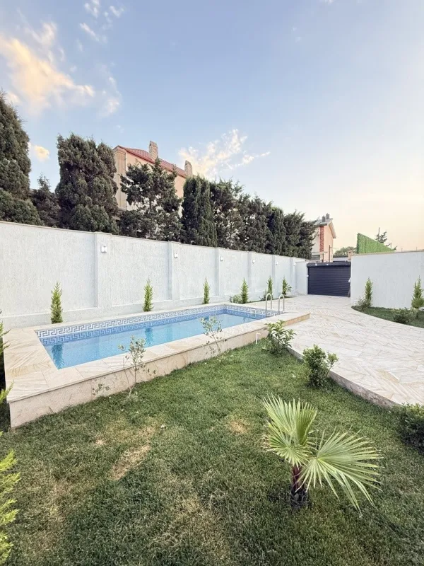 Satılır 4 otaqlı həyət evi 140 m²