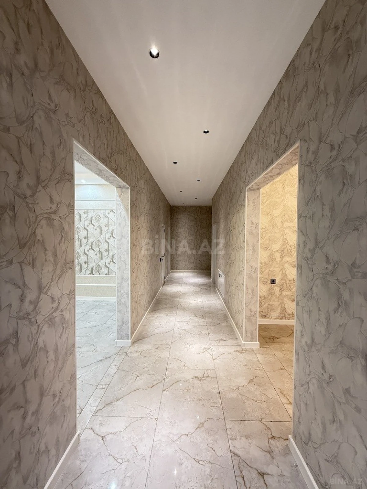 Satılır 4 otaqlı həyət evi 140 m²