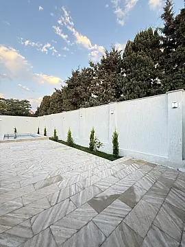 Satılır 4 otaqlı həyət evi 140 m²