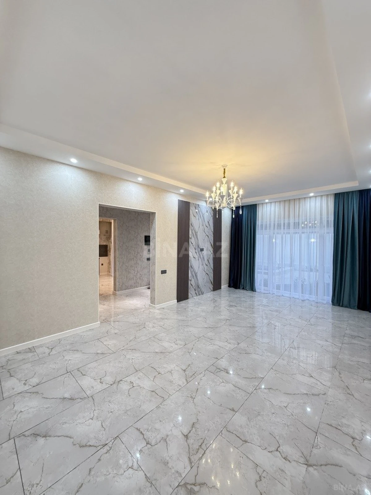 Satılır 4 otaqlı həyət evi 140 m²