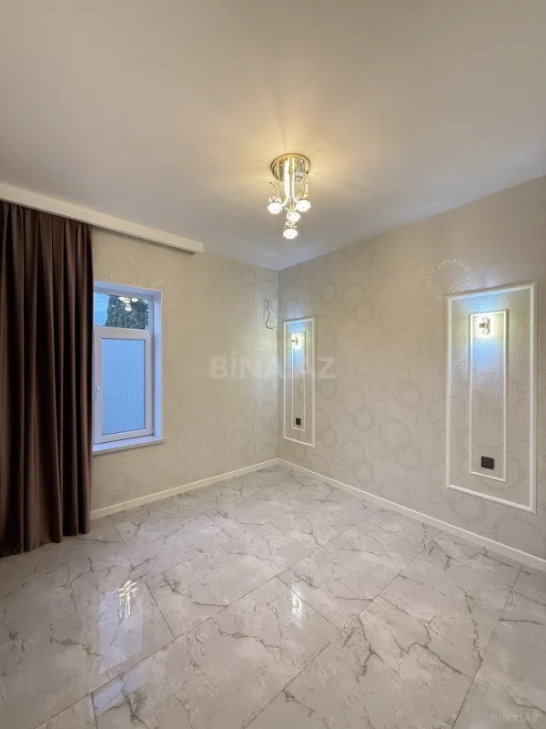 Satılır 4 otaqlı həyət evi 140 m²