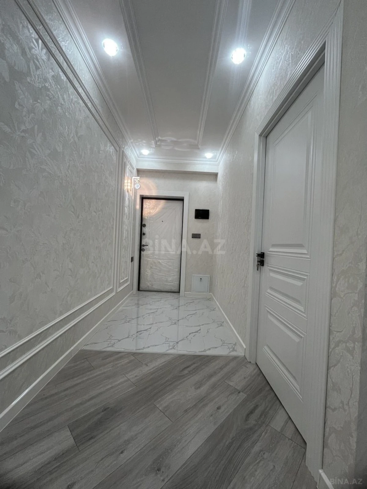 Satılır 2 otaqlı mənzil 54 m²