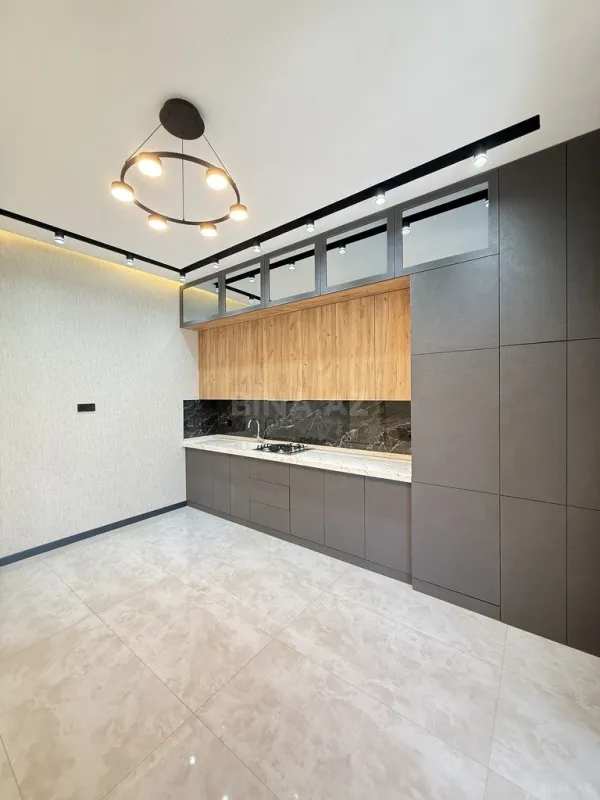 Satılır 4 otaqlı həyət evi 155 m²