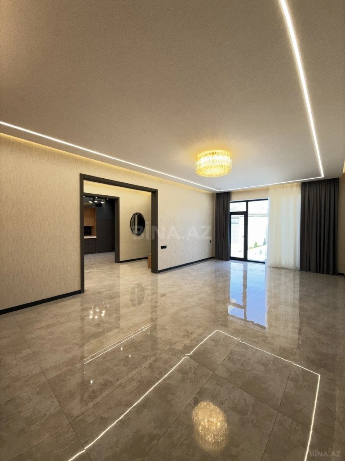 Satılır 4 otaqlı həyət evi 155 m²