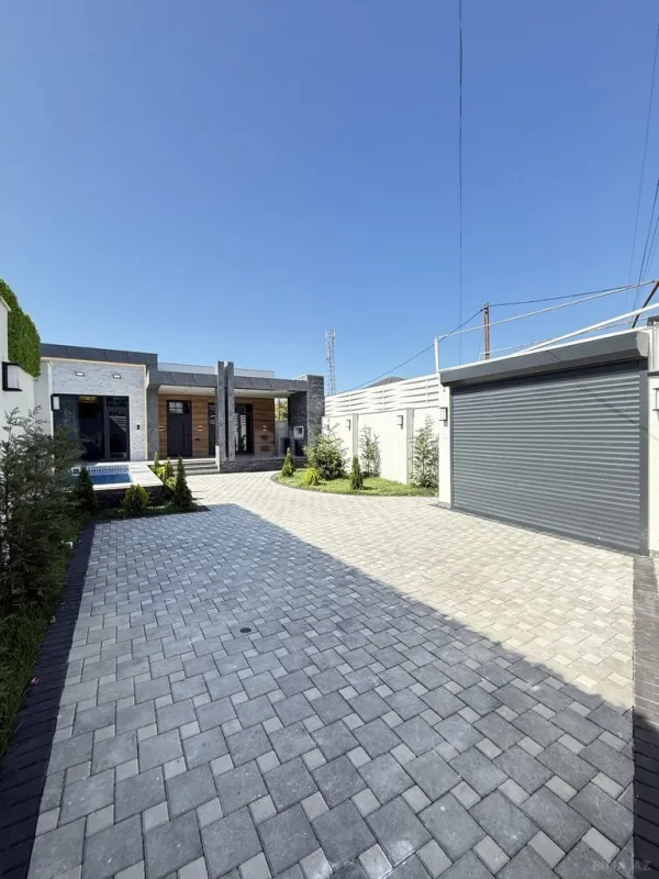 Satılır 4 otaqlı həyət evi 155 m²