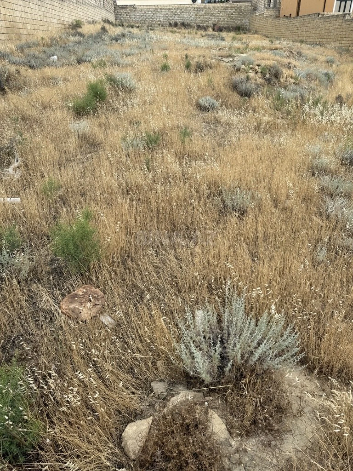 Satılır torpaq sahəsi 12 m²