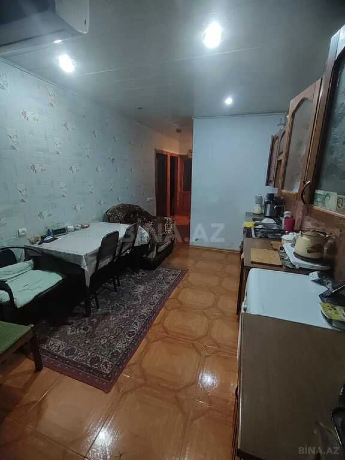 Satılır 3 otaqlı mənzil 120 m²