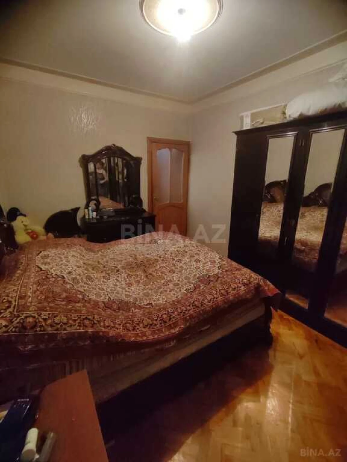 Satılır 3 otaqlı mənzil 120 m²