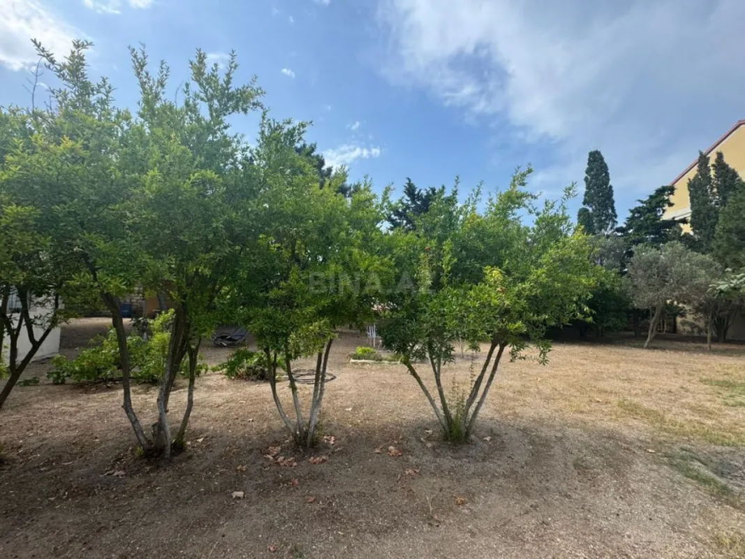 Satılır torpaq sahəsi 10 m²