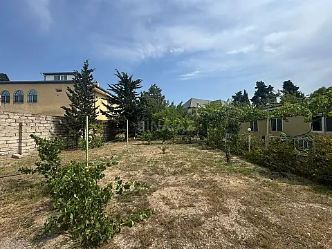 Satılır torpaq sahəsi 10 m²