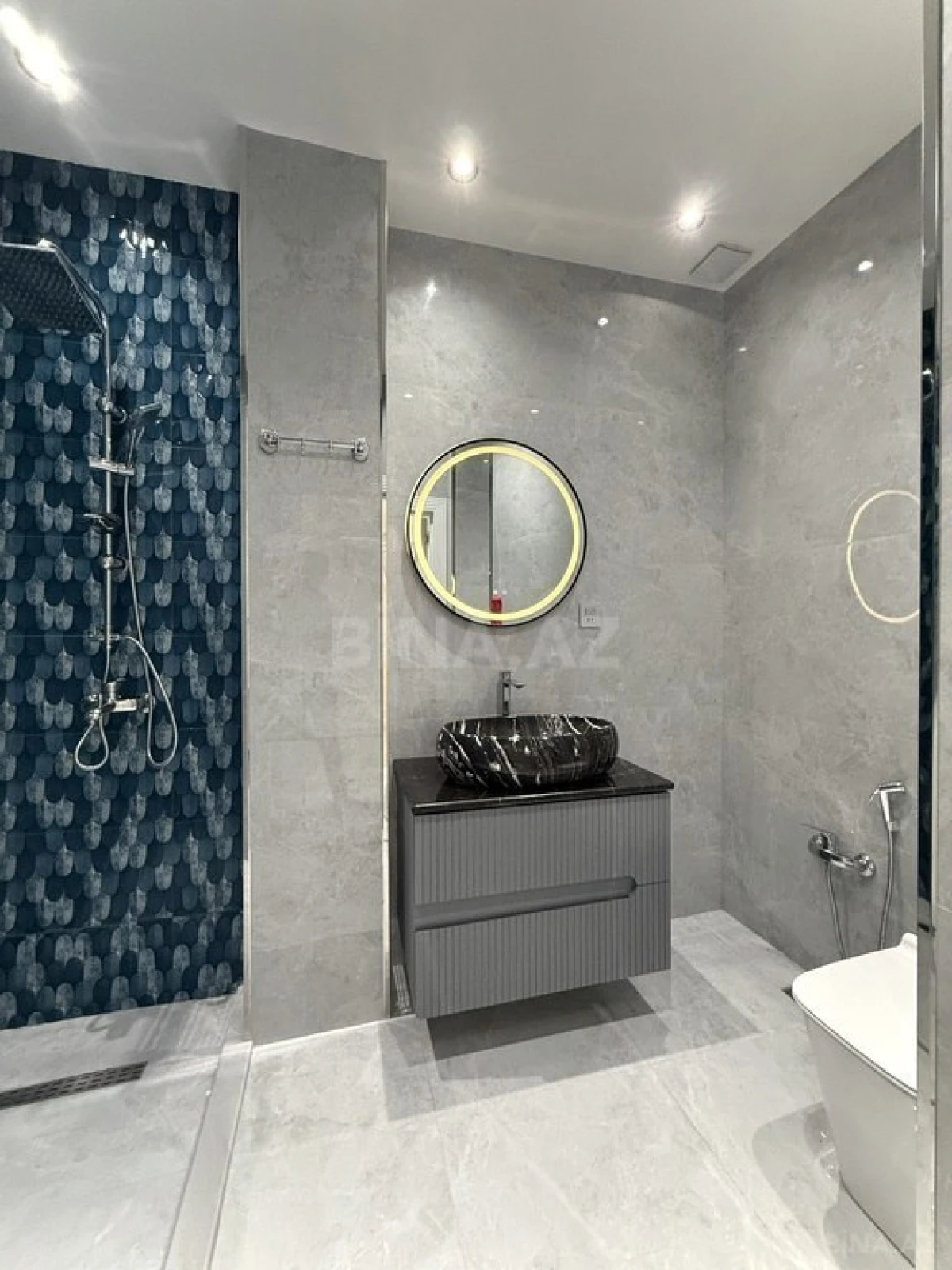 Satılır 2 otaqlı mənzil 50 m²