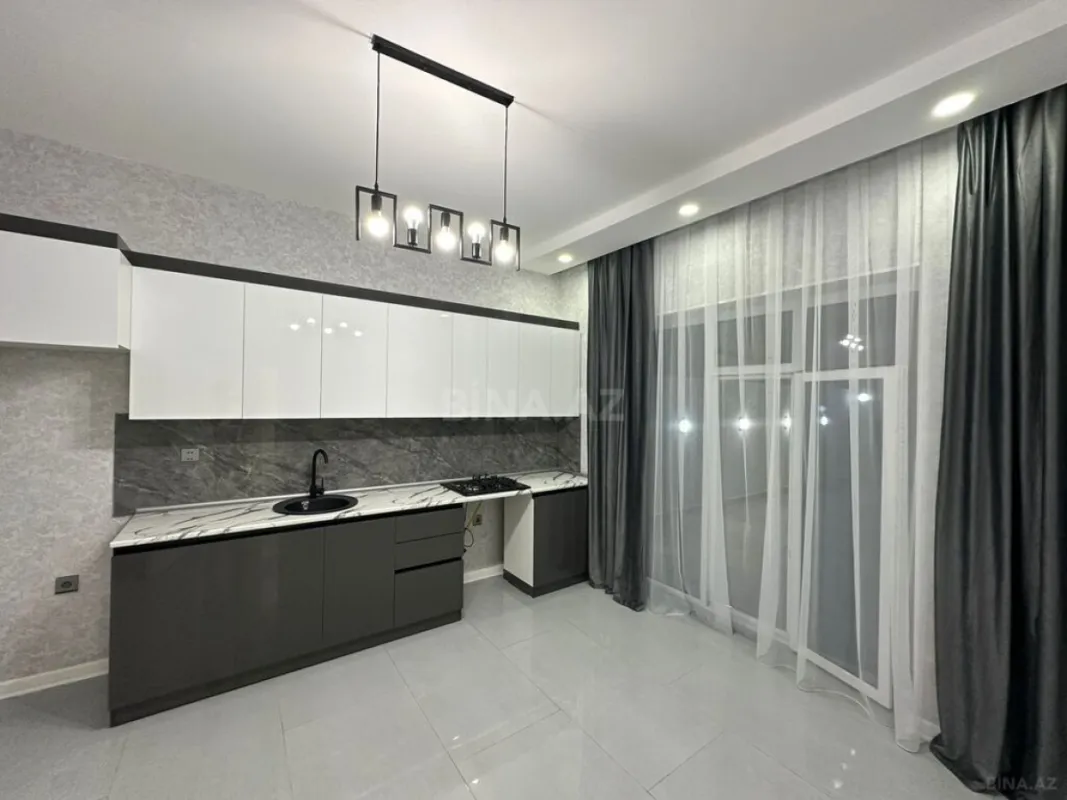 Satılır 4 otaqlı həyət evi 160 m²