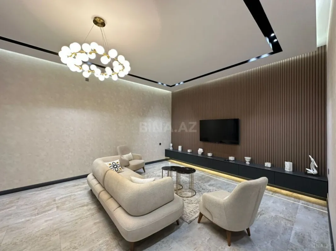 Satılır 4 otaqlı həyət evi 330 m²