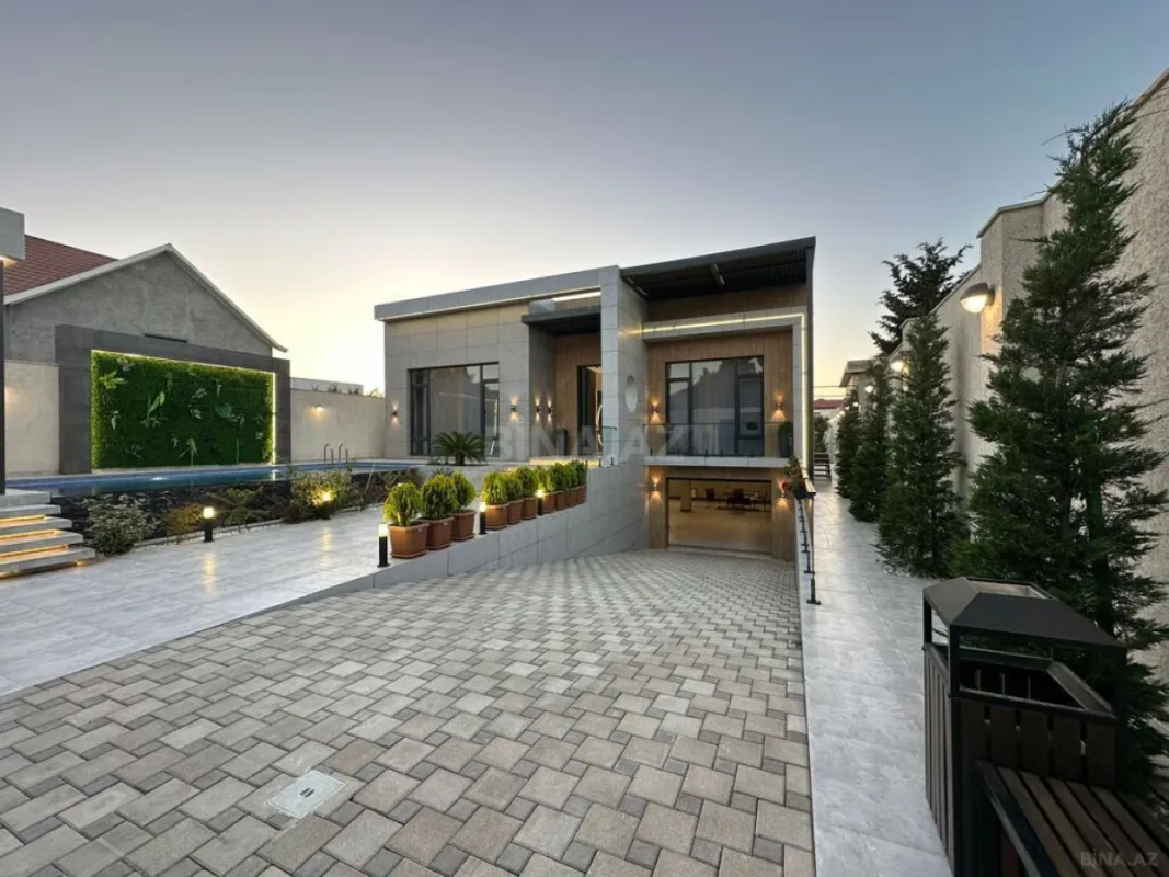 Satılır 4 otaqlı həyət evi 330 m²