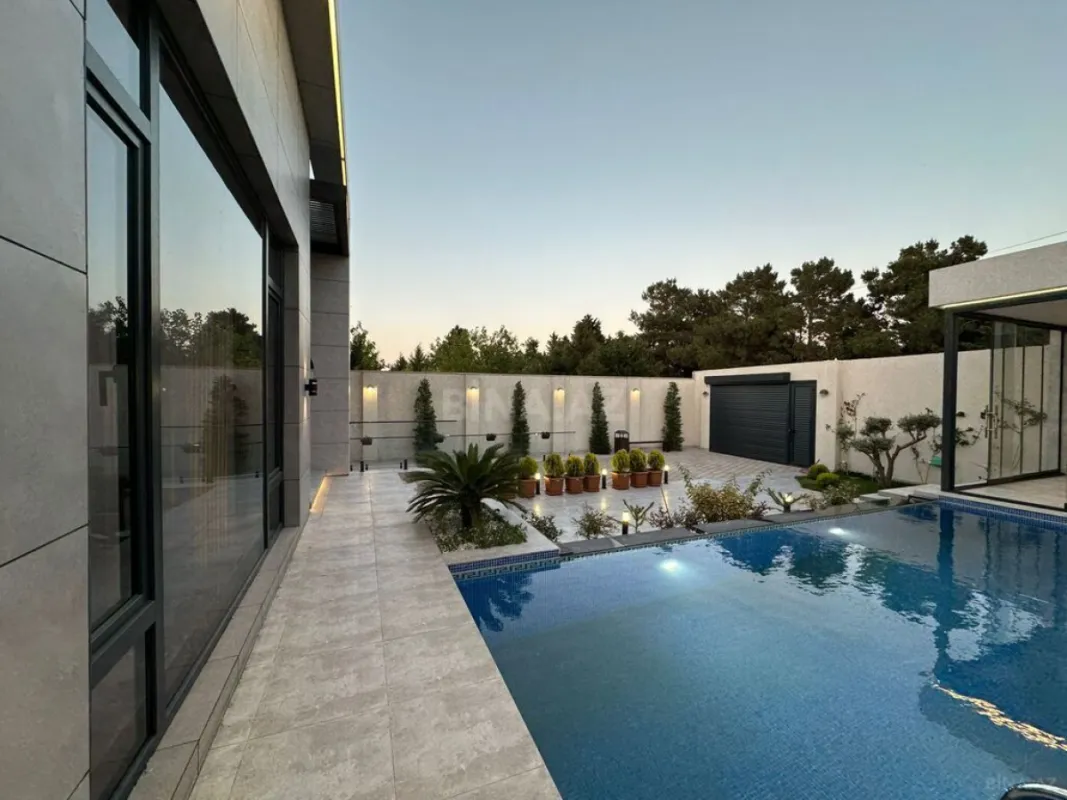 Satılır 4 otaqlı həyət evi 330 m²