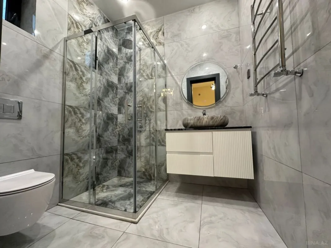 Satılır 4 otaqlı həyət evi 330 m²