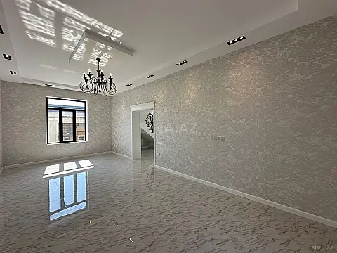 Satılır 5 otaqlı həyət evi 270 m²