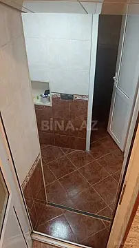 Satılır 5 otaqlı həyət evi 300 m²