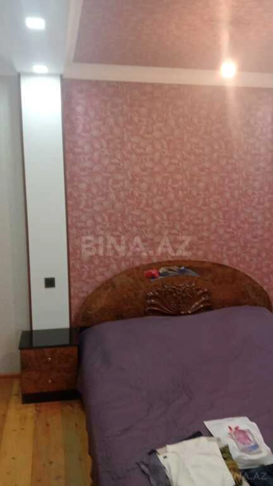 Satılır 5 otaqlı həyət evi 300 m²