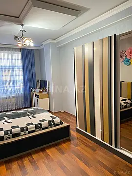 Satılır 3 otaqlı mənzil 118 m²