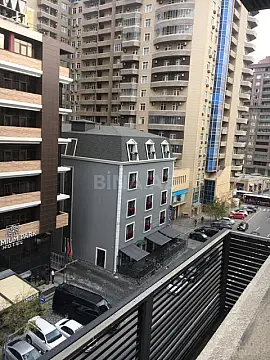 Satılır 3 otaqlı mənzil 90 m²