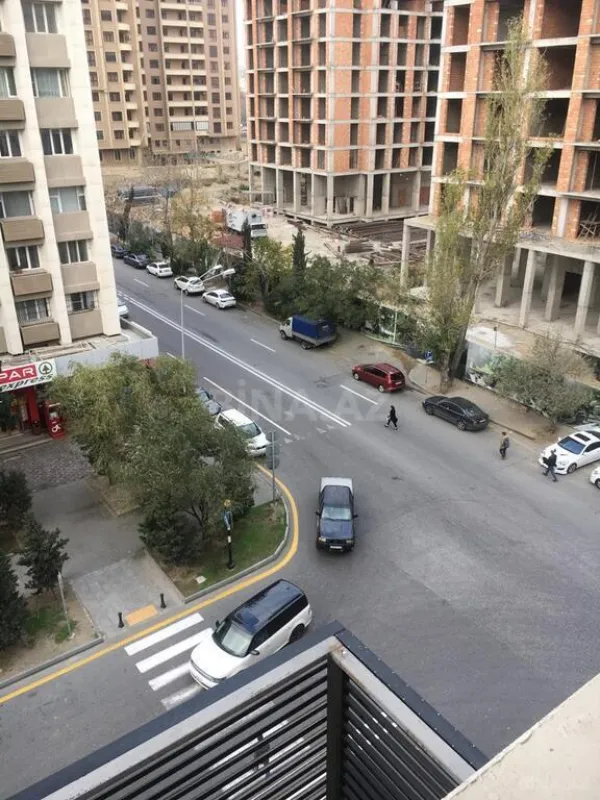 Satılır 3 otaqlı mənzil 90 m²