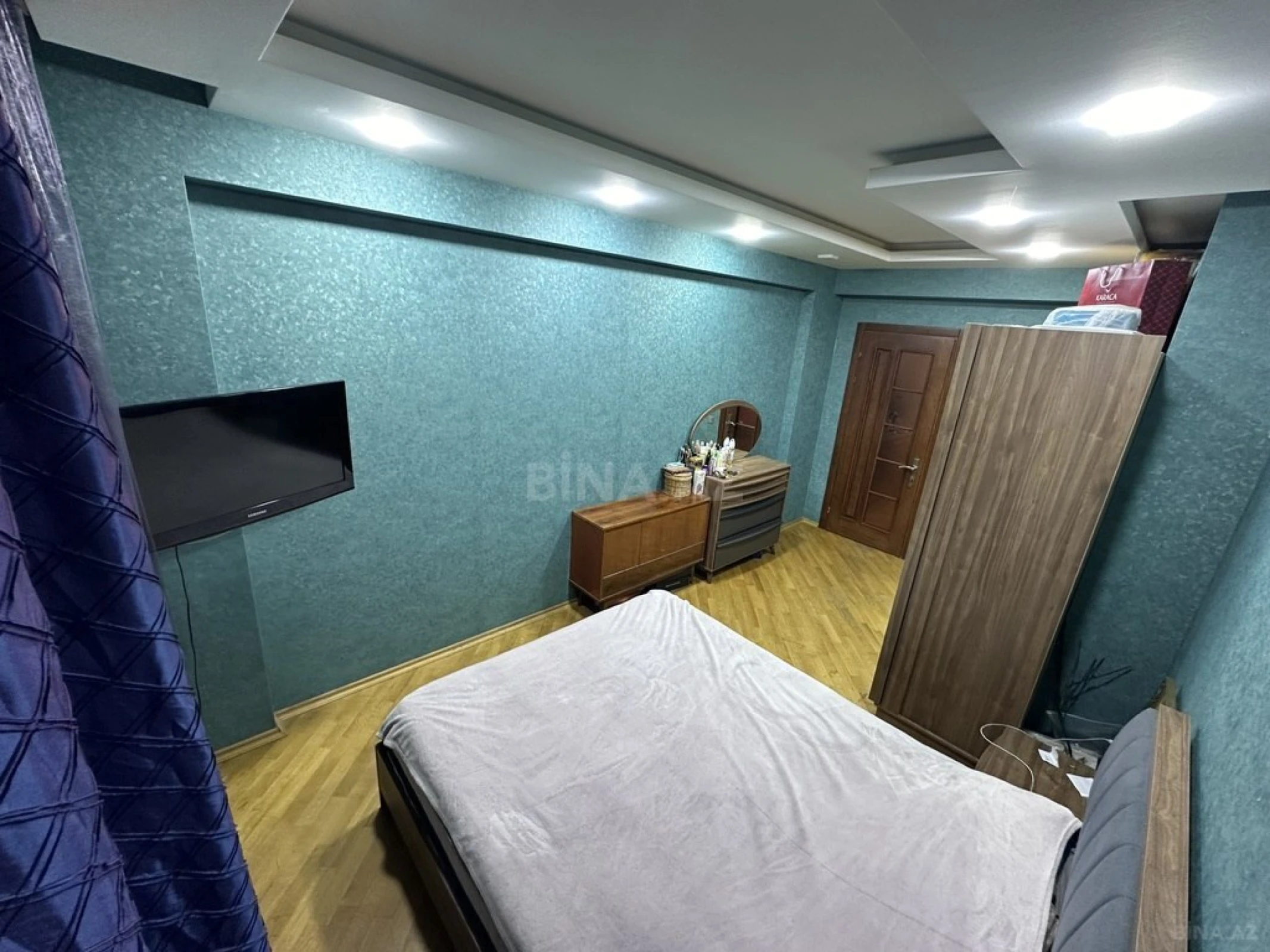 Satılır 3 otaqlı mənzil 105 m²